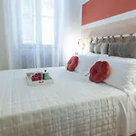 Apartment Vaccaj Cultura Musica E Mare A By Yohome Pesaro